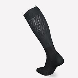 KIPRUN Kompresné bežecké ponožky 500 čierna 35-38 (L)